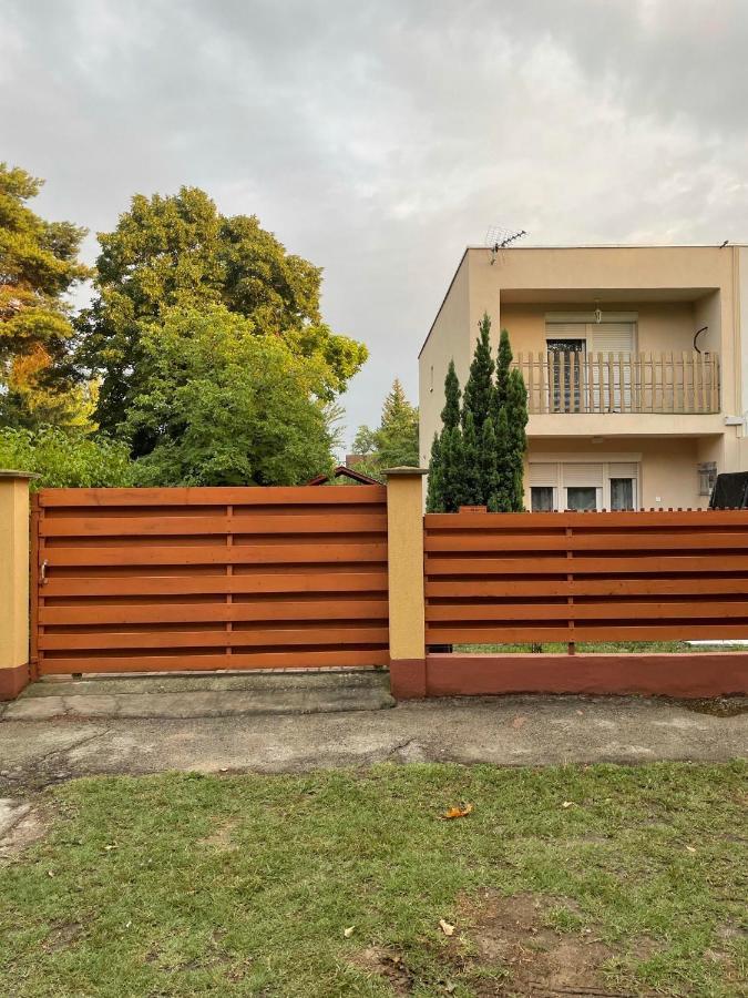 Bodnar Apartman Siófok Exteriér fotografie